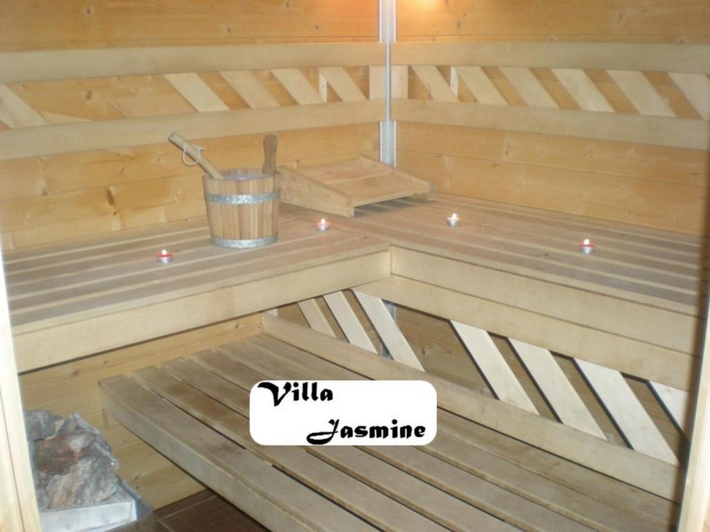 Somptueuse Villa Jasmine Saint-Meen-le-Grand Exterior photo